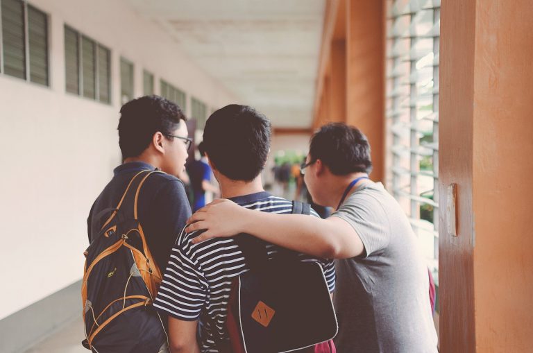 Sospensione da scuola: come impugnare?